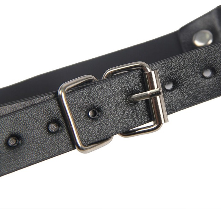 953720 Bondage Lederriemen Brustklemmen Schwarz eine Grösse von Subblime Fetish | Fesselliebe.de