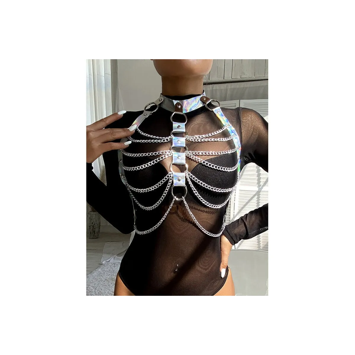 953737 Brustgurt mit Ringen und Ketten Silber eine Grösse von Subblime Fetish | Fesselliebe.de