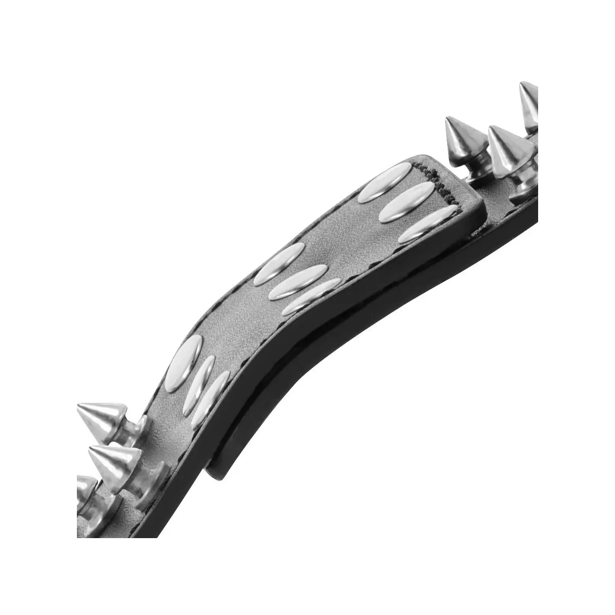 Skulls and Bones Schwarze Handschellen mit Spikes von Darkness Bondage | Fesselliebe.de