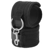 Handschellen aus Neopren von Darkness Bondage | Fesselliebe.de
