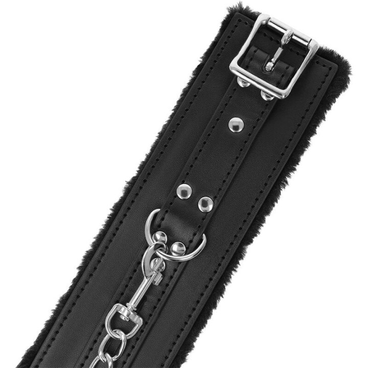 Schwarz Gefütterte Bdsm-Handschellen von Darkness Bondage | Fesselliebe.de