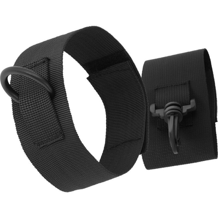 Knöchelmanschetten aus Schwarzem Nylon von Darkness Bondage | Fesselliebe.de