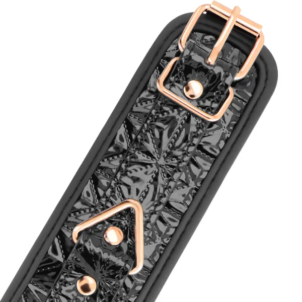 Premium Knöchelmanschetten von Begme Black Edition | Fesselliebe.de