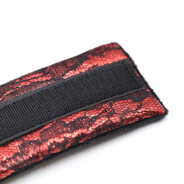 Handschellen aus Samt mit Nylonband von Ohmama Fetish | Fesselliebe.de