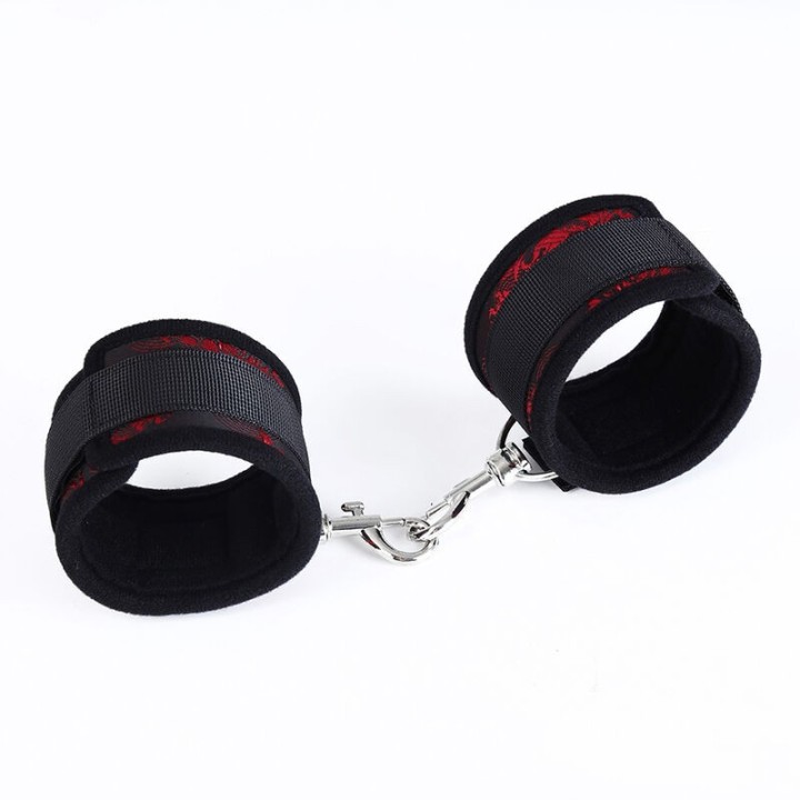Scandal Handgelenk-Handschellen von Ohmama Fetish | Fesselliebe.de