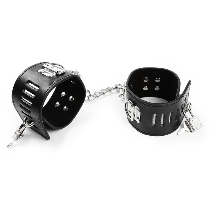 Hasp-Knöchelfessel von Ohmama Fetish | Fesselliebe.de