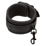Nocturnal Fussmanschetten Leder Verstellbar Schwarz von Calexotics | Fesselliebe.de