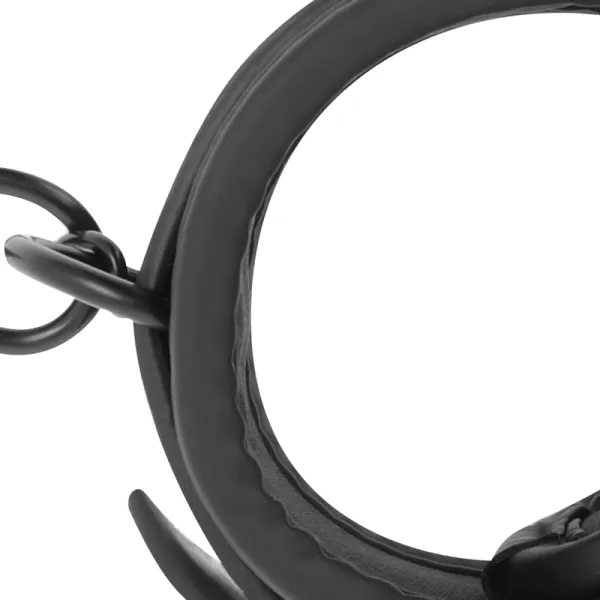 Handschellen aus Veganem Leder mit Noprene-Futter von Fetish Submissive Bondage | Fesselliebe.de