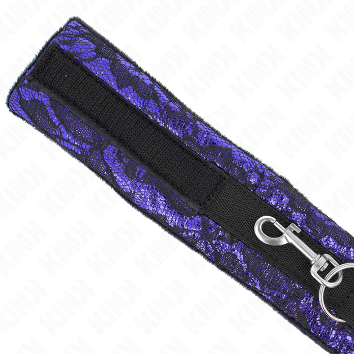 Kurze Halskette aus Samtspitze mit Gürtel 105 cm mit Nylonbesatz 44 X 5,5 cm von Kink Collar & Gag | Fesselliebe.de