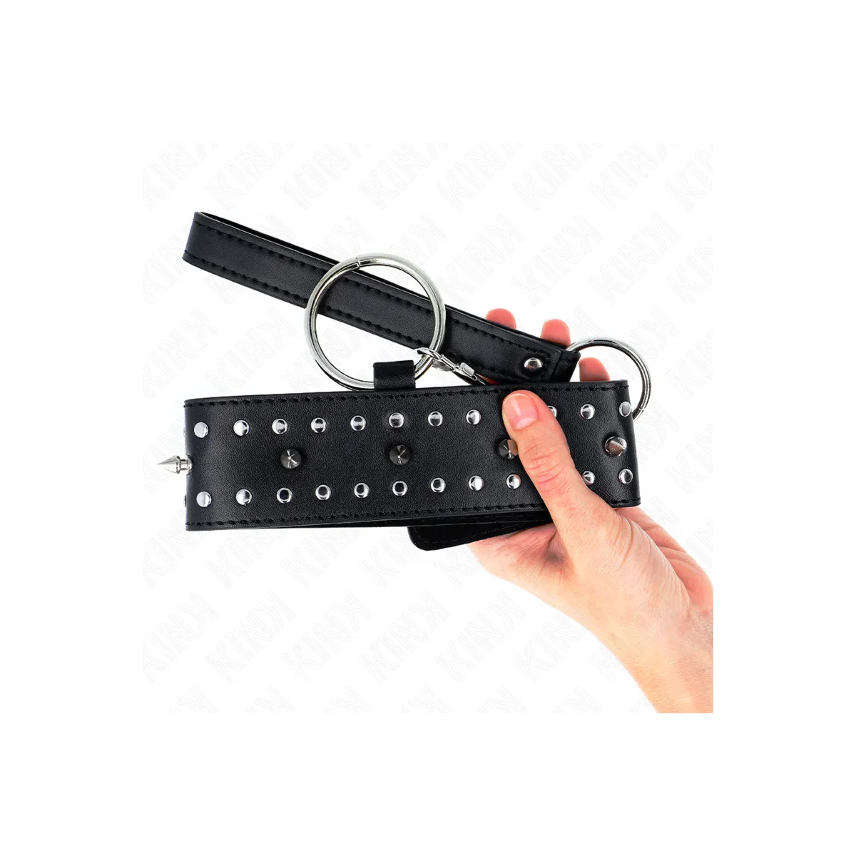 Halskette mit Leine 65 cm mit Silbernen Nieten Modell 1 Verstellbar 36-43 cm X 5 cm von Kink Collar & Gag | Fesselliebe.de