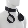 Handschellen und Kragen aus Nylon von Ohmama Fetish