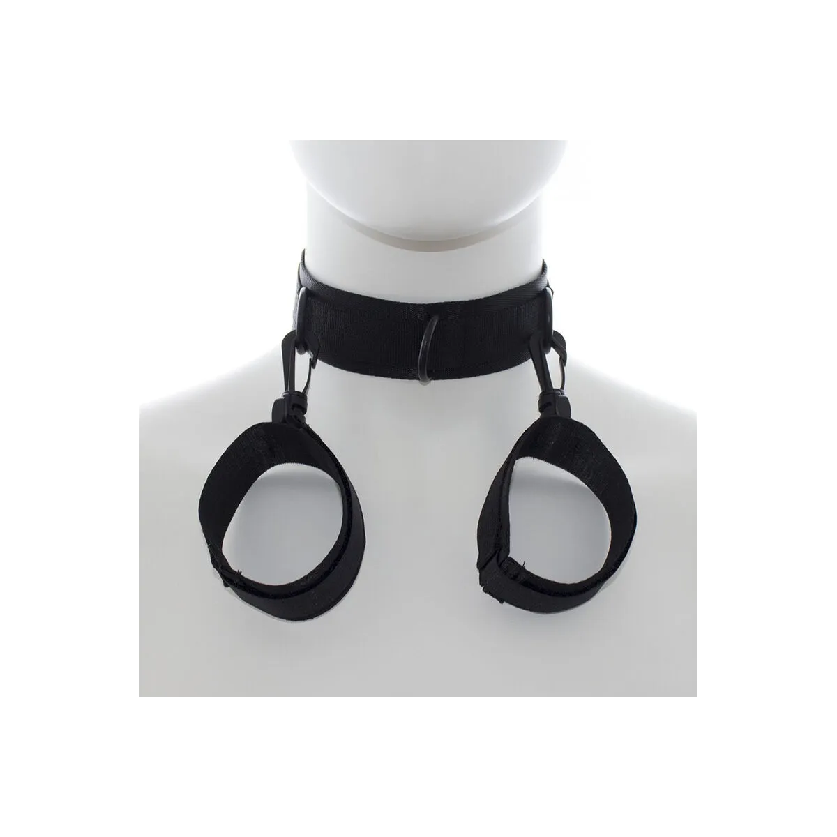 Handschellen und Kragen aus Nylon von Ohmama Fetish | Fesselliebe.de