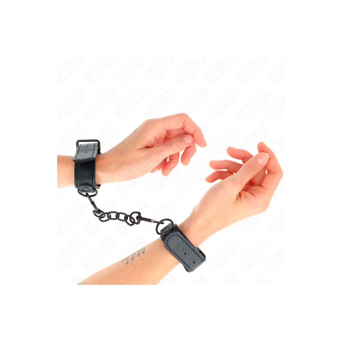 Handschellen für anfänger Verstellbar 13-23 cm X 2,2 cm von Kink Wrist Restraint | Fesselliebe.de