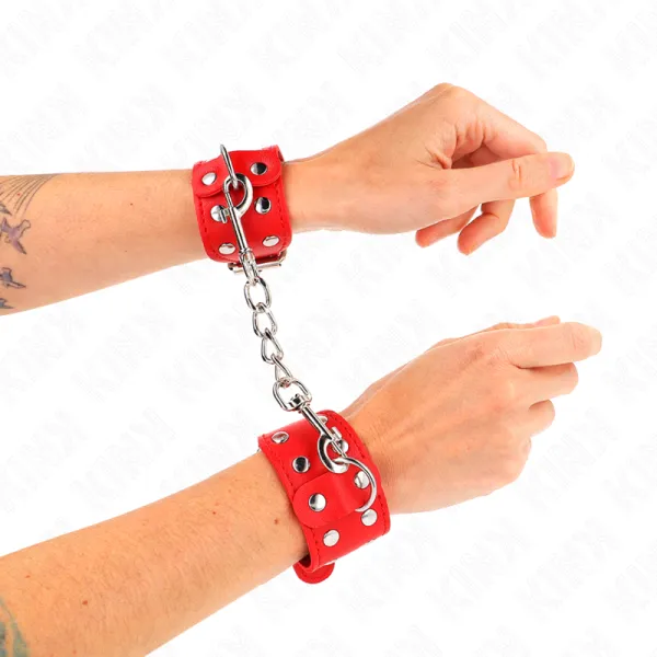 Armbänder mit Doppelter Reihe Verstellbarer Nieten Rot von Kink Wrist Restraint | Fesselliebe.de