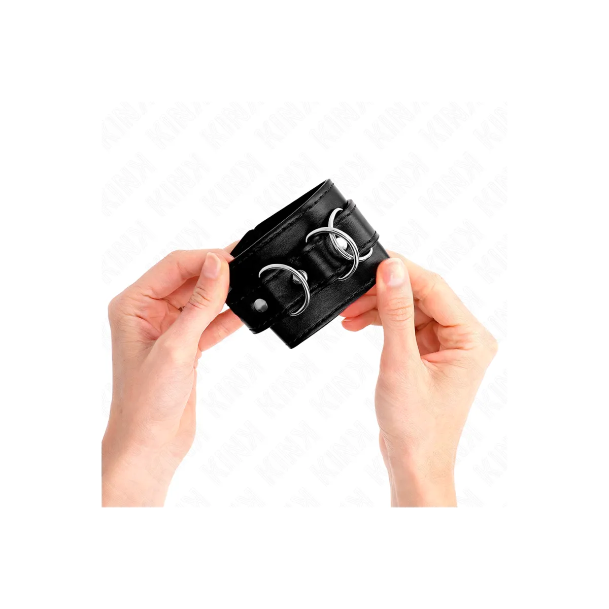 3 D-Ring Handgelenkfesseln Verstellbar Schwarz 17,5-25 cm X 6 cm von Kink Wrist Restraint | Fesselliebe.de