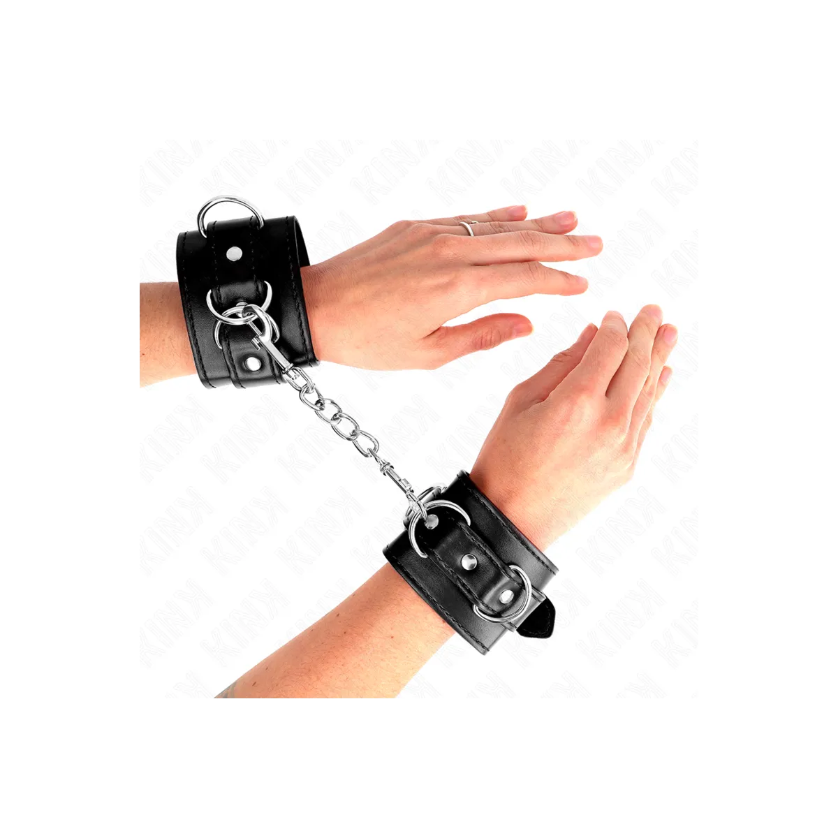 3 D-Ring Handgelenkfesseln Verstellbar Schwarz 17,5-25 cm X 6 cm von Kink Wrist Restraint | Fesselliebe.de