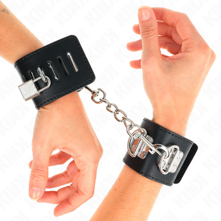 Multiposition Handgelenkfesseln mit Verschluss Schwarz Verstellbar 16-23 cm X 5,5 cm von Kink Wrist Restraint | Fesselliebe.de