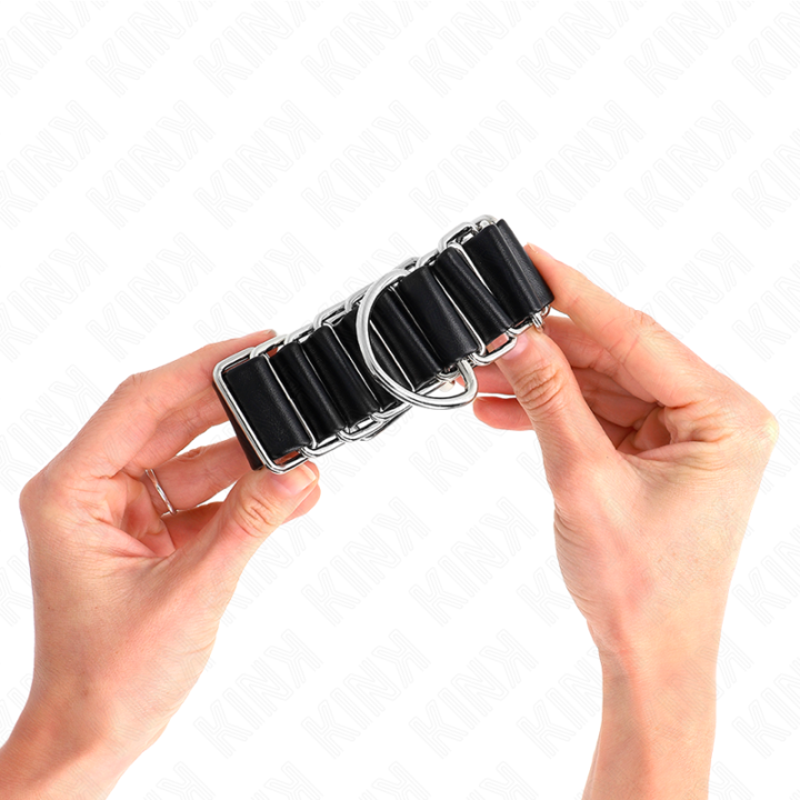 Scharnierähnliche Dünne Handgelenkfesseln Schwarz Verstellbar 16-22 cm X 3,5 cm von Kink Wrist Restraint | Fesselliebe.de