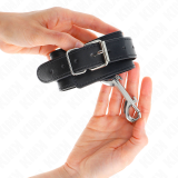 Handgelenkfesseln - Einzelne Nietenreihe und Schnalle Schwarz Verstellbar 17-28 cm X 5 cm von Kink Wrist Restraint | Fesselliebe.de