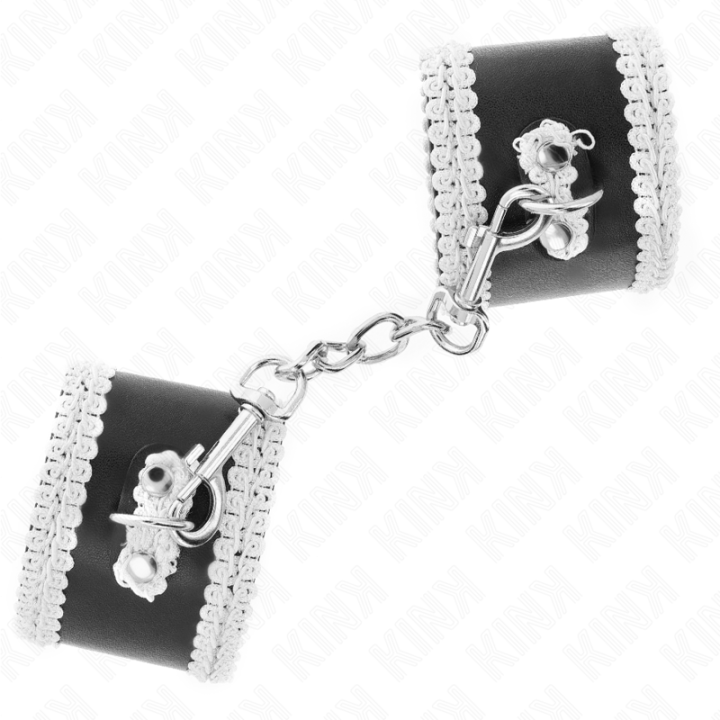 Schwarze Handgelenkfesseln mit Weisser Dekorierter Spitze, Verstellbar 20-23 cm X 5,5 cm von Kink Wrist Restraint | Fesselliebe.de