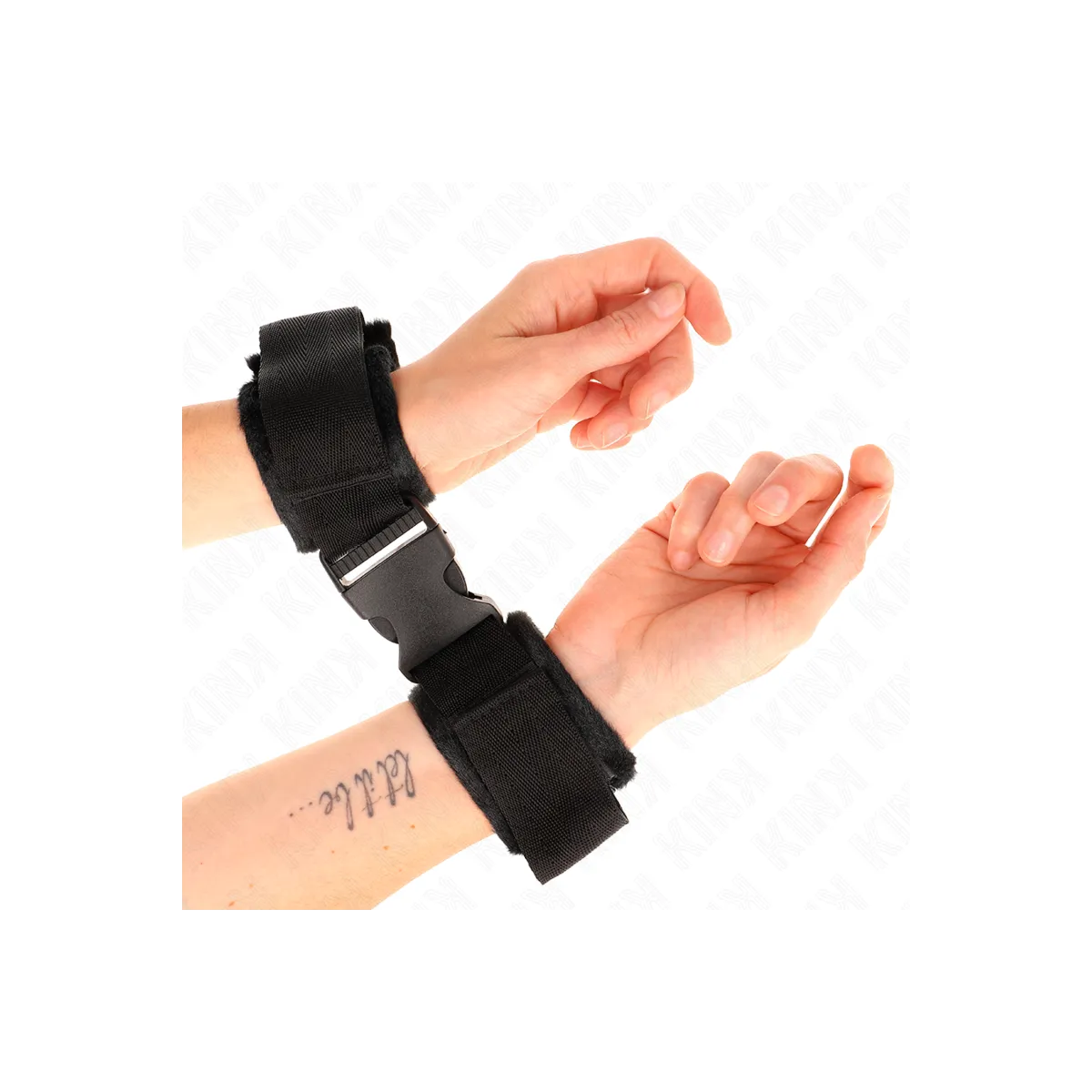 Nylon Bind-Handfesseln mit Klettverschluss Rot-Schwarz Modell 1 Verstellbar 25-35 cm X 6 cm von Kink Wrist Restraint | Fesselliebe.de