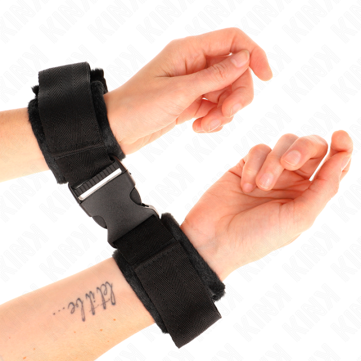Nylon Bind-Handfesseln mit Klettverschluss Rot-Schwarz Modell 1 Verstellbar 25-35 cm X 6 cm von Kink Wrist Restraint | Fesselliebe.de