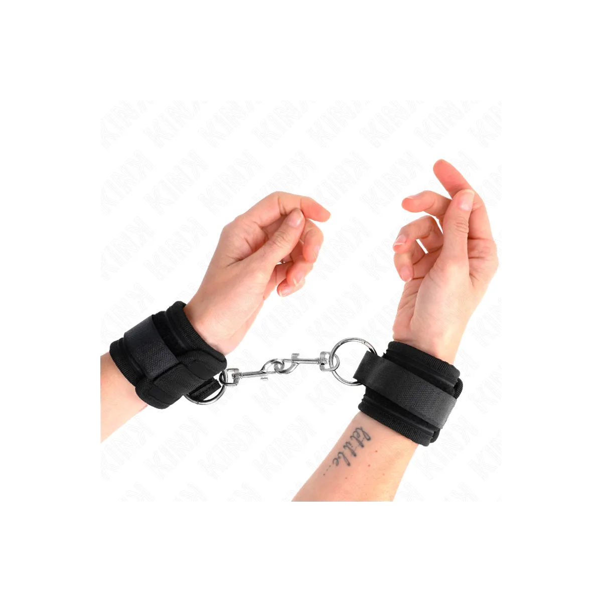 Handgelenkfesseln Schwarz Verstellbar 18-35 cm X 6 cm von Kink Wrist Restraint | Fesselliebe.de