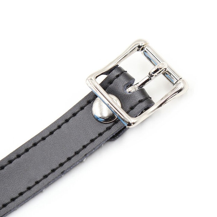 Silikon-Ballgag mit Ledergürtel (VORHÄNGESCHLOSS Inklusive) von Ohmama Fetish | Fesselliebe.de