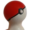 Handbemaltes Kondom Pokeball Rot-Weiss von Kondomerie