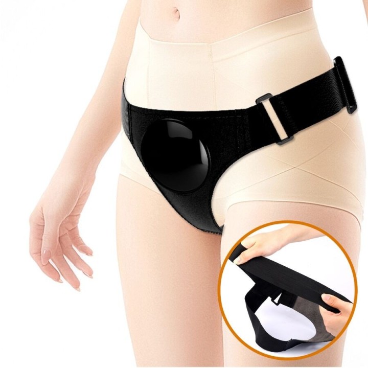 Universal Harness Slip mit Vibrierendem und Squirting-Dildo 15,5 cm Mulato von Pretty Love | Fesselliebe.de