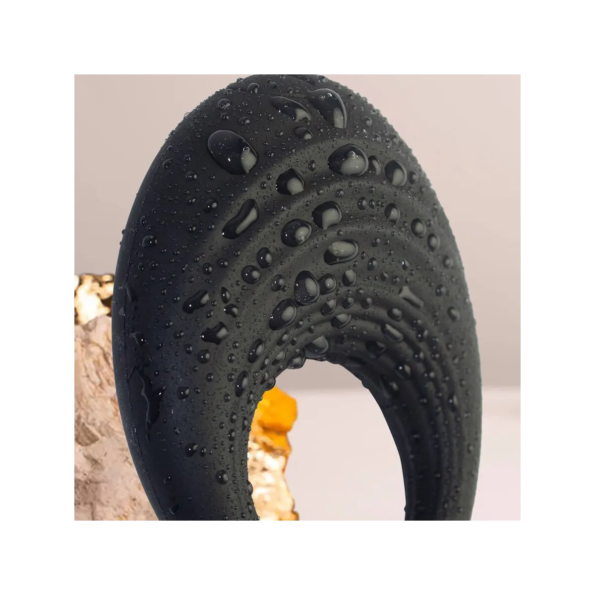 Spire Schwarzer Vibrierender Penisring von Rocks-Off | Fesselliebe.de