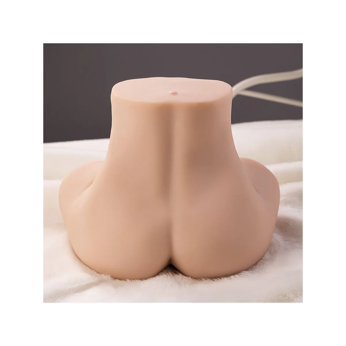 Maya Realistischer Masturbator mit Saugfunktion für Vagina und Anus, Vibration und Saugfunktion, 4,5 Kg von Xise | Fesselliebe.de