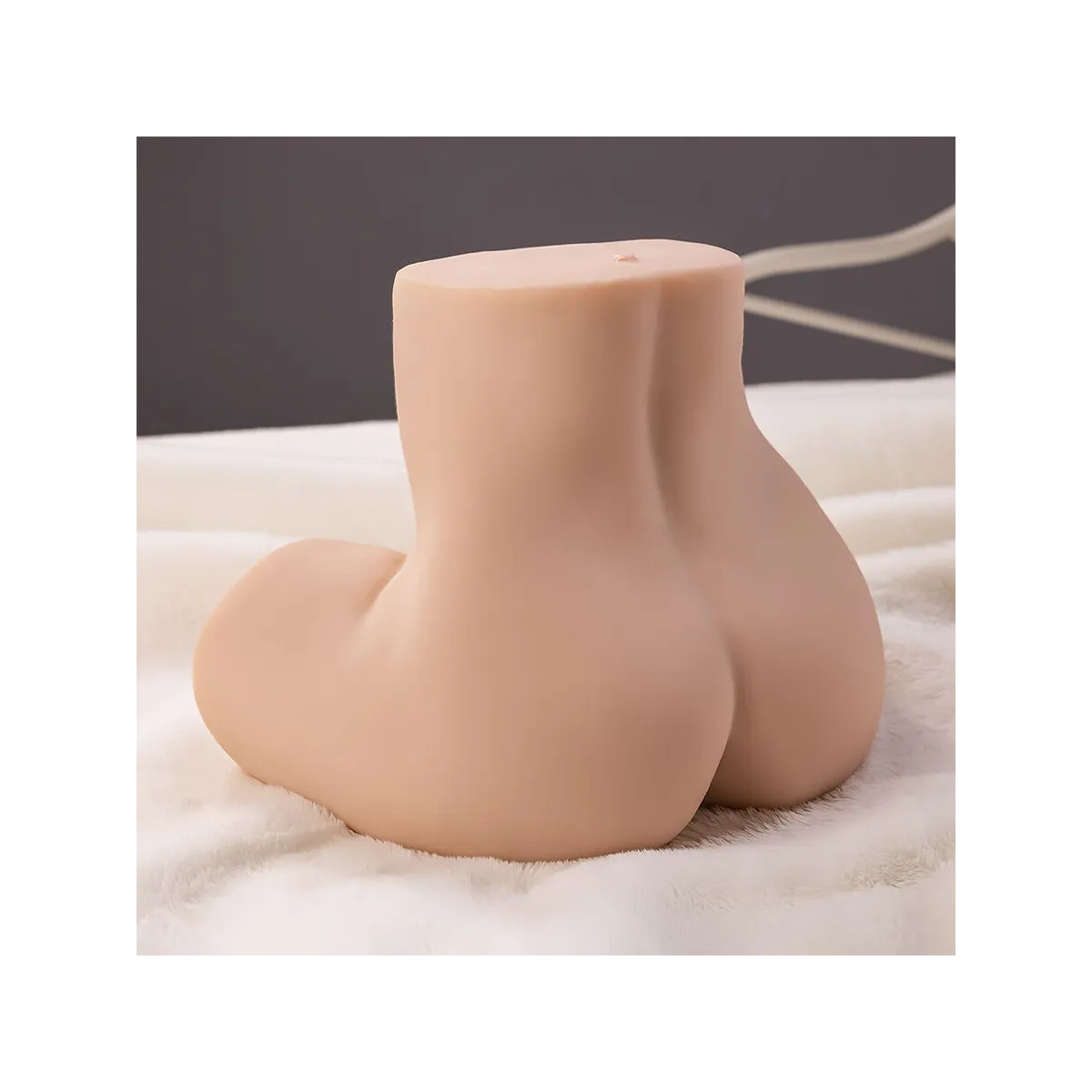 Maya Realistischer Masturbator mit Saugfunktion für Vagina und Anus, Vibration und Saugfunktion, 4,5 Kg von Xise | Fesselliebe.de