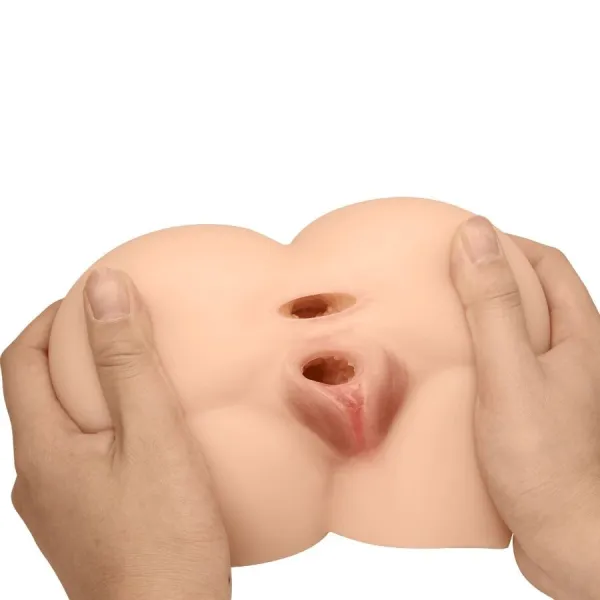 Rolonda Hinterer mit natürlich Realistischer Vagina und Anus von Crazy Bull | Fesselliebe.de