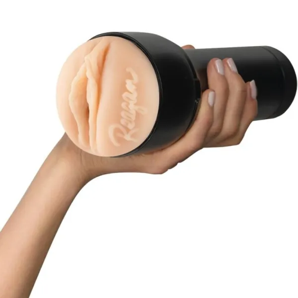 Fühlen Sie Reagan Foxx Stroker Kiiroo Stars Collection von Kiiroo | Fesselliebe.de