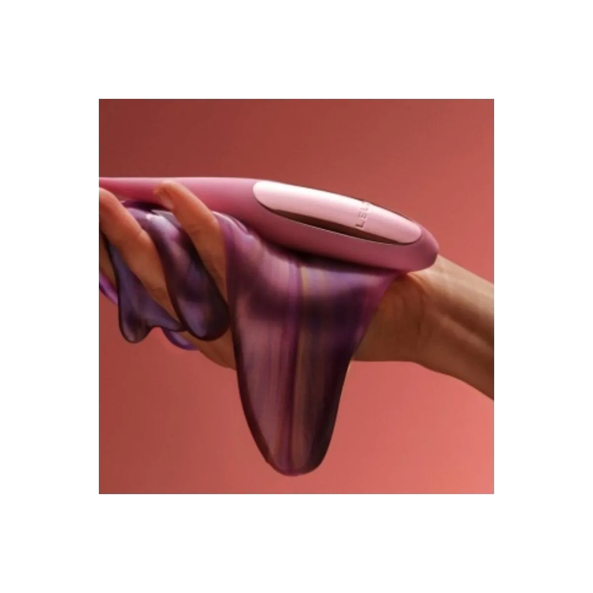 Dot Travel Klitoris-Stimulator Lila von Lelo | Fesselliebe.de