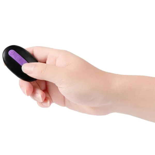 Julian Dildo und Klitorisstimulator mit Vibration und mit Fernbedienung 16 cm von Shequ | Fesselliebe.de