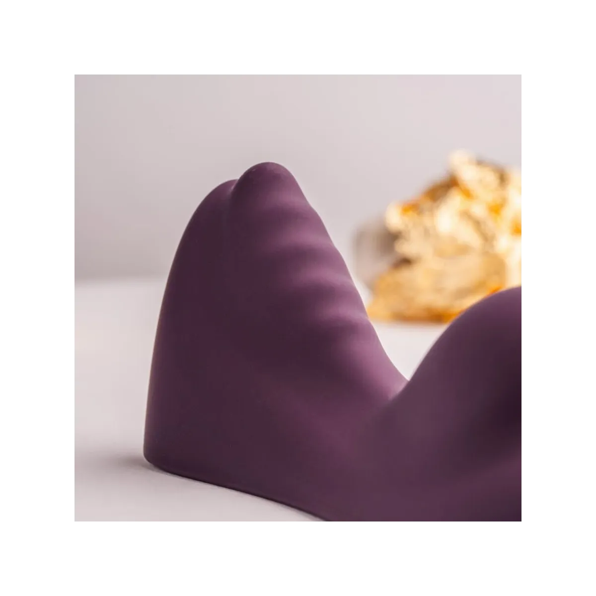 Ruby Glow Purple Sit-On Vibrator von Rocks-Off | Fesselliebe.de