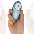Liberty 2 Klitorisstimulator & Saugrohr Blau von Womanizer