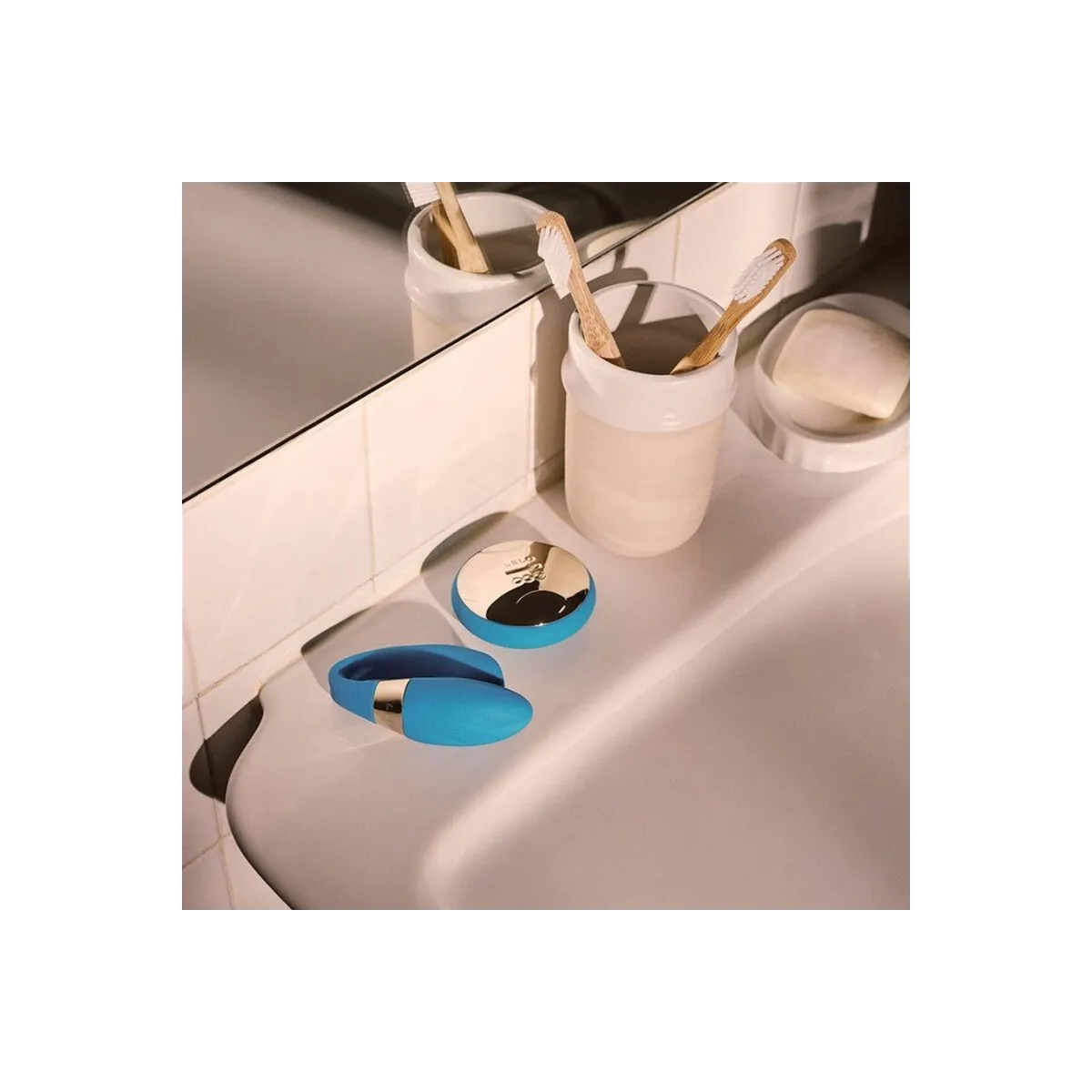 Tiani Duo Blauer Paarmassager von Lelo | Fesselliebe.de