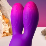Glo-Girl Bunny Lila Flexibler Vibrator von Rocks-Off | Fesselliebe.de