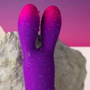 Glo-Girl Bunny Lila Flexibler Vibrator von Rocks-Off