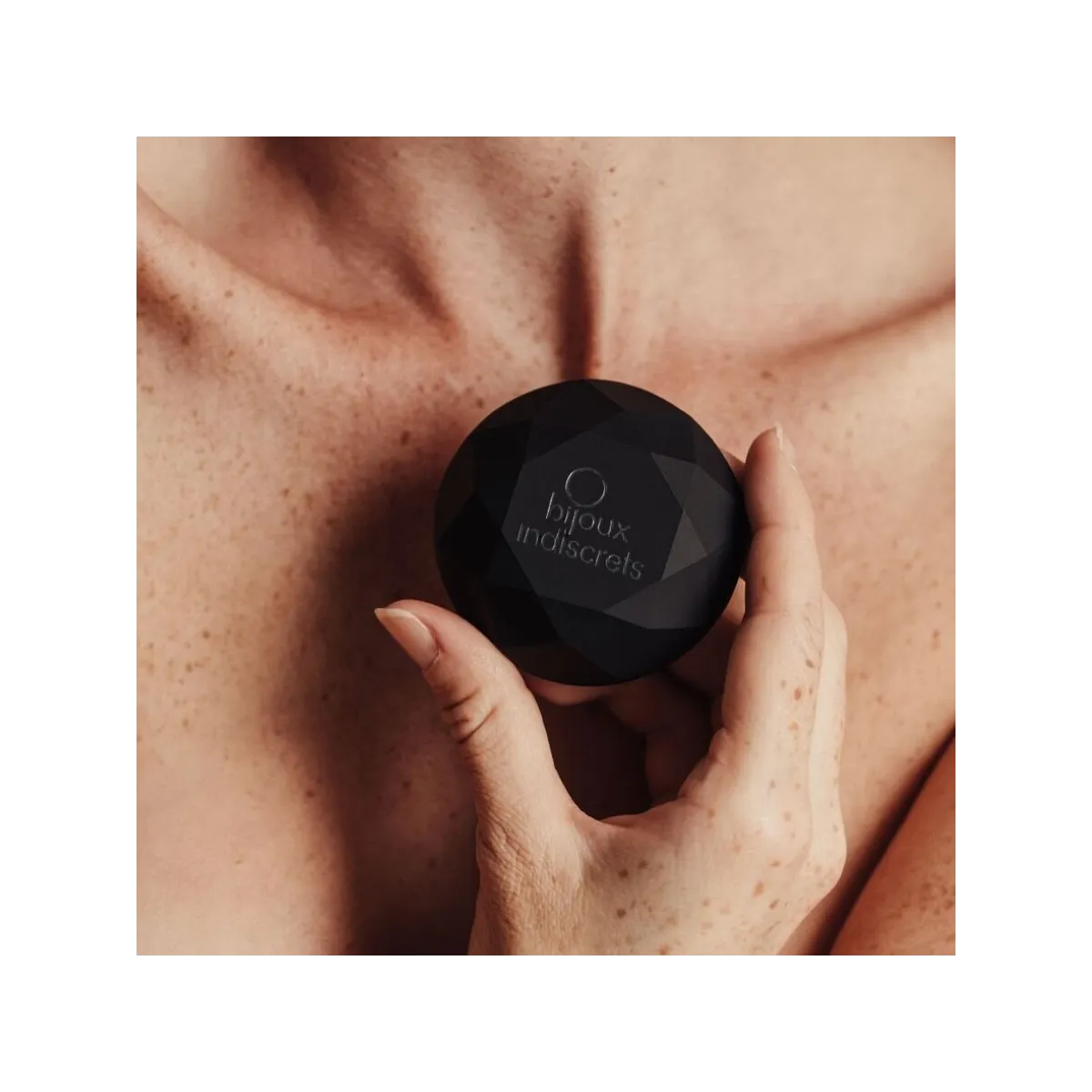 Twenty One Diamond Vibrator Limited Edition Black von Bijoux 21 Vibrating Diamond | Fesselliebe.de