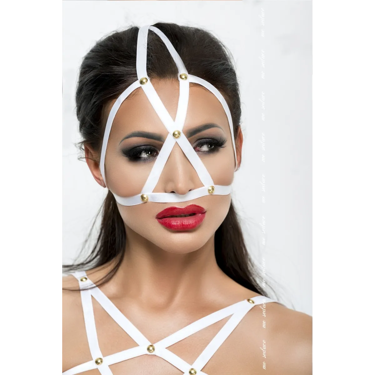 Weiße Kopfmaske MK 10 von MeSeduce | Fesselliebe.de