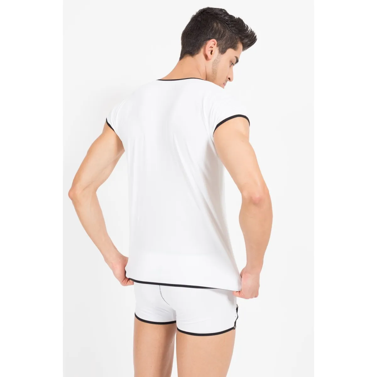 Weiß/schwarzes V-Shirt Mixing 43-77 von Look Me | Fesselliebe.de