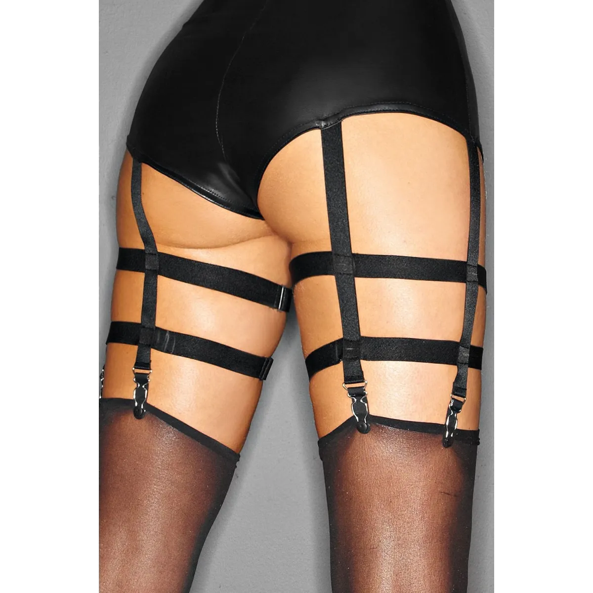 Schwarzer Straps-Body F109 von Noir Handmade ImMoral Kollektion | Fesselliebe.de