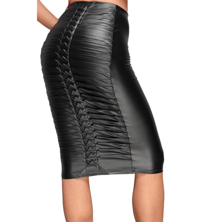 Powerwetlook Rock mit handgemachten Zierfalten auf der Rückseite F177 von Noir Handmade Decadence Collection | Fesselliebe.de