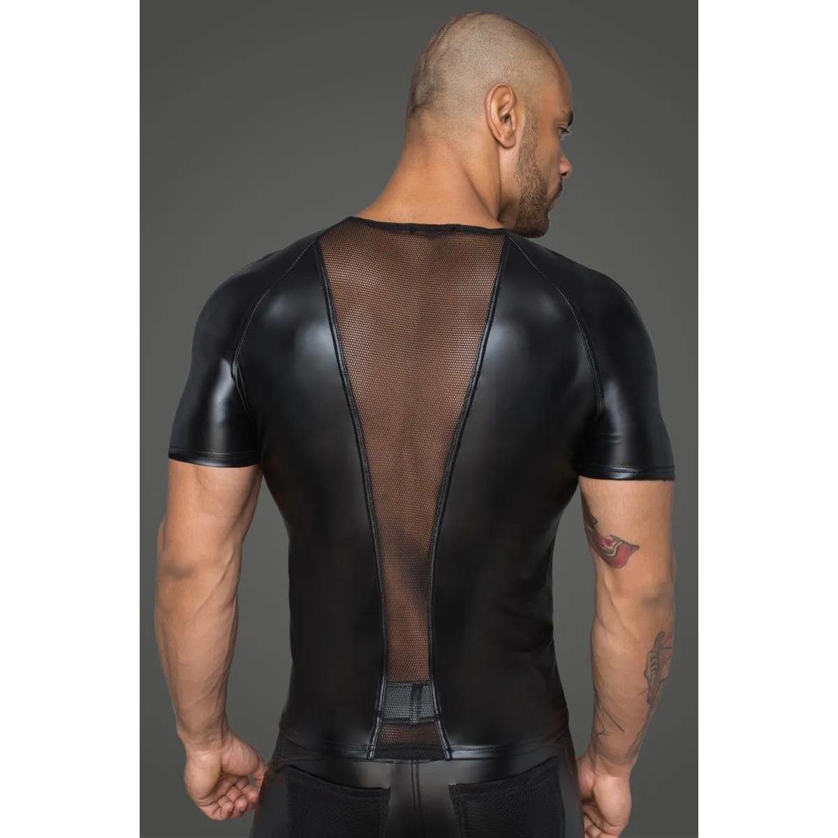 Herren T-Shirt aus Powerwetlook mit 3D Netzeinsätzen H056 von Noir Handmade Rebellious Collection | Fesselliebe.de