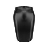 Schwarzer Rock aus Powerwetlook F273 von Noir Handmade Curve Collection | Fesselliebe.de