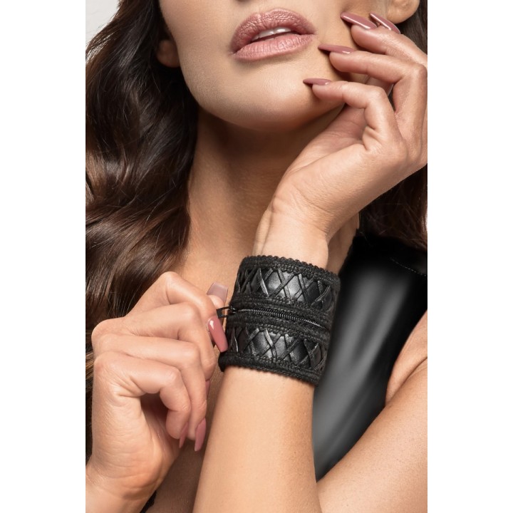 F326 Handgelenk-Geldbörse mit verstecktem Reißverschluss von Noir Handmade | Fesselliebe.de
